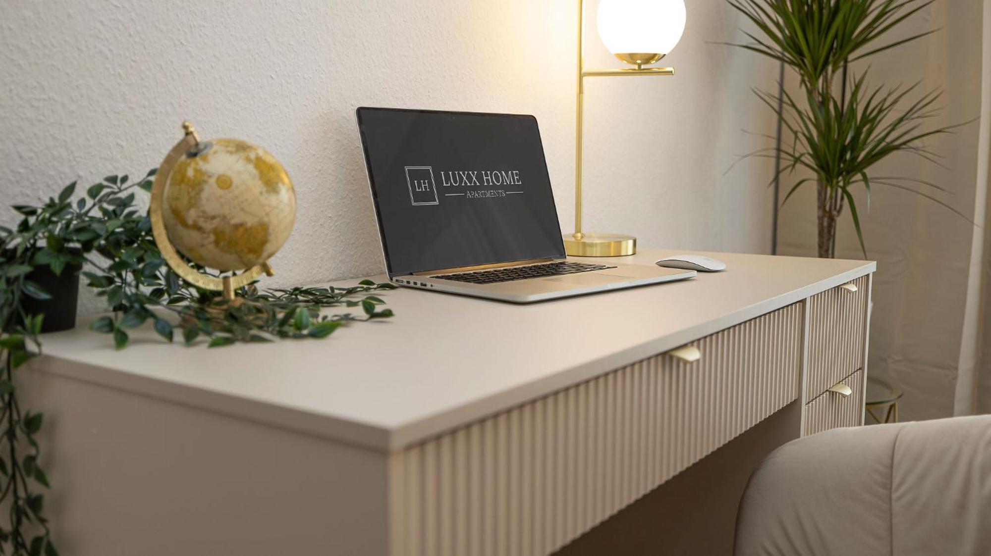 Luxx Home Mm, Airport- Fuer 7 Personen-Parken-Kueche Trunkelsberg Eksteriør bilde